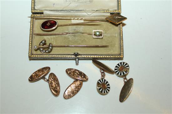 2 pairs of gold cufflinks and 4 stick pins